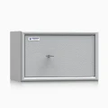 sejf-meblowy-adorf-331000.01-zamkniety-jasnoszary-na-klucz.webp