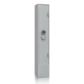 szafa-na-bron-siegen-s1-imp-500092.02-zamknieta-jasnoszara-na-kod.webp